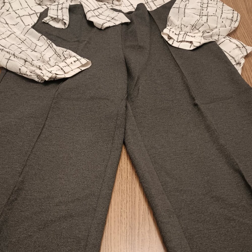 Chico's Size L (12) Charcoal Gray So Slimming Wide Leg Pull-on Pants